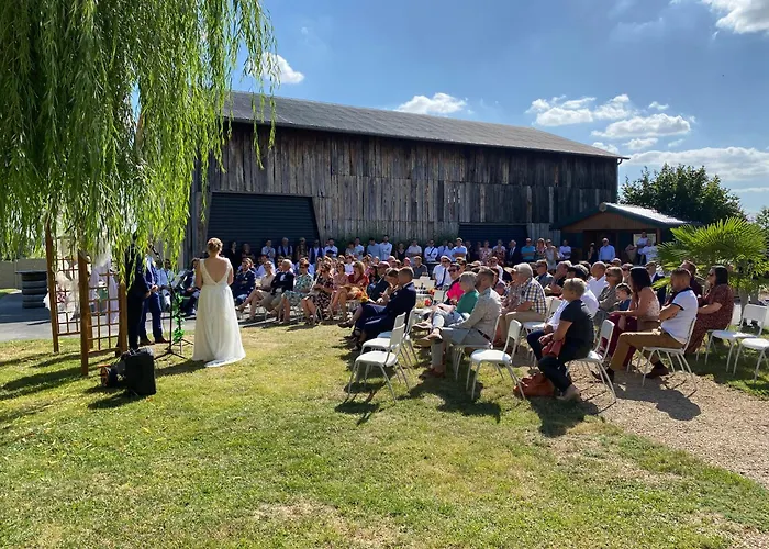 Oda ve Kahvaltı Du Pied Des Monts