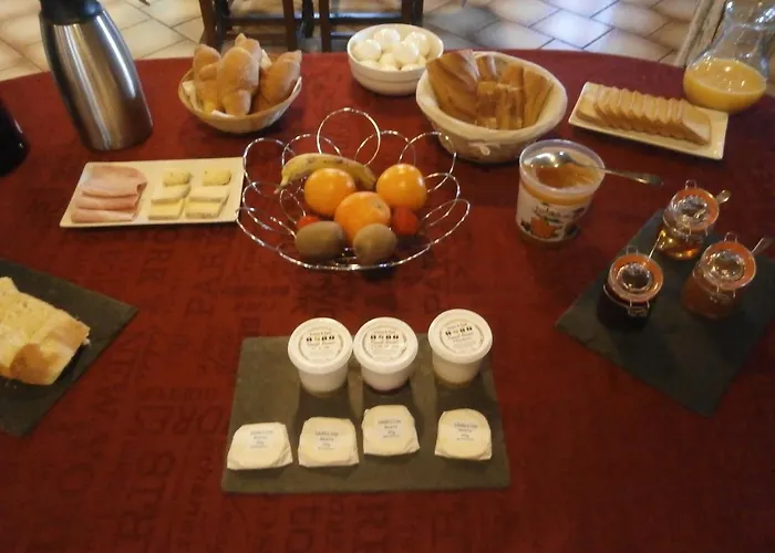 Oda ve Kahvaltı Du Pied Des Monts Grivy-Loisy